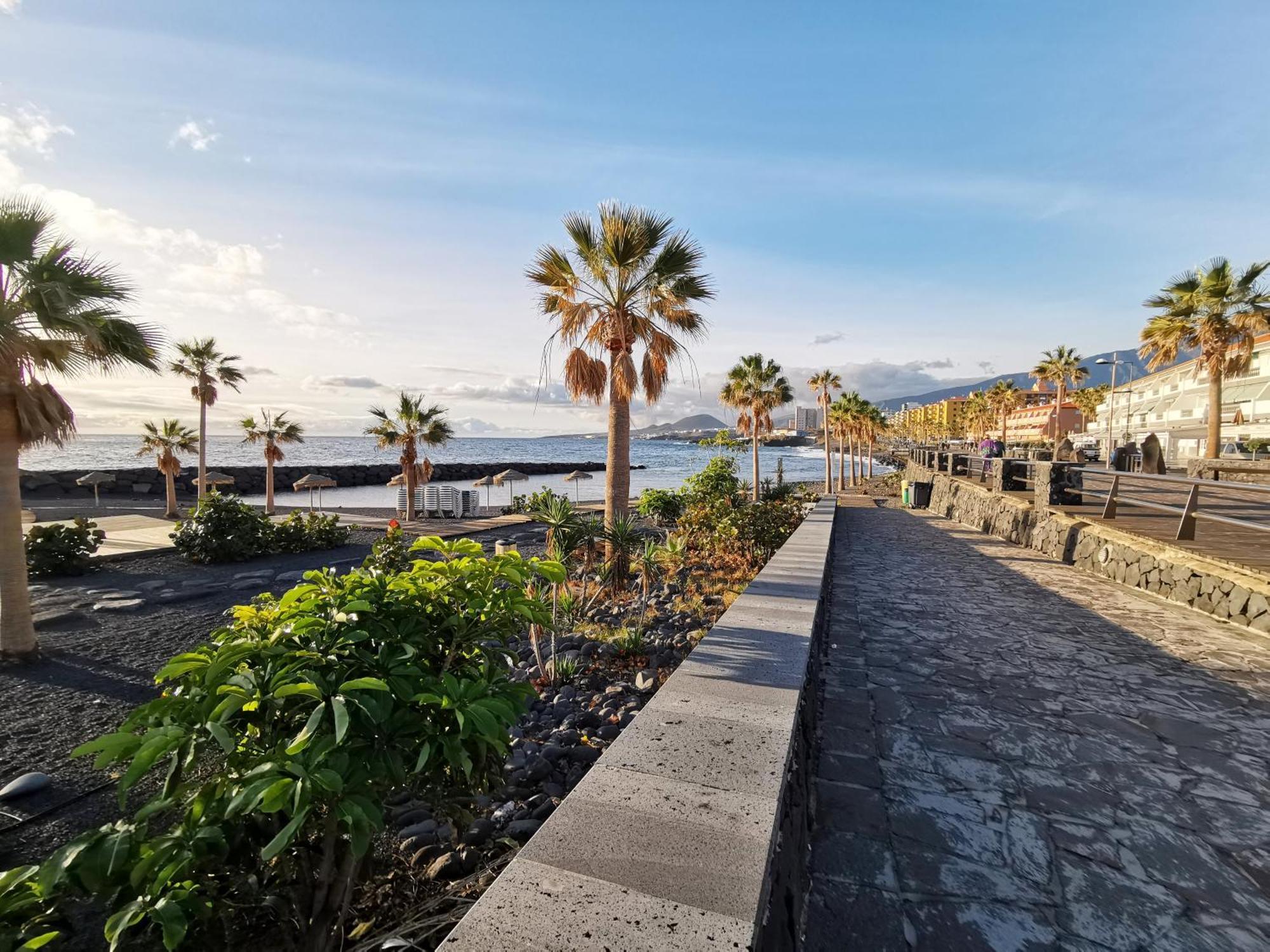 Home2Book Stunning Sea Front Caletillas, Pool カンデラリア エクステリア 写真