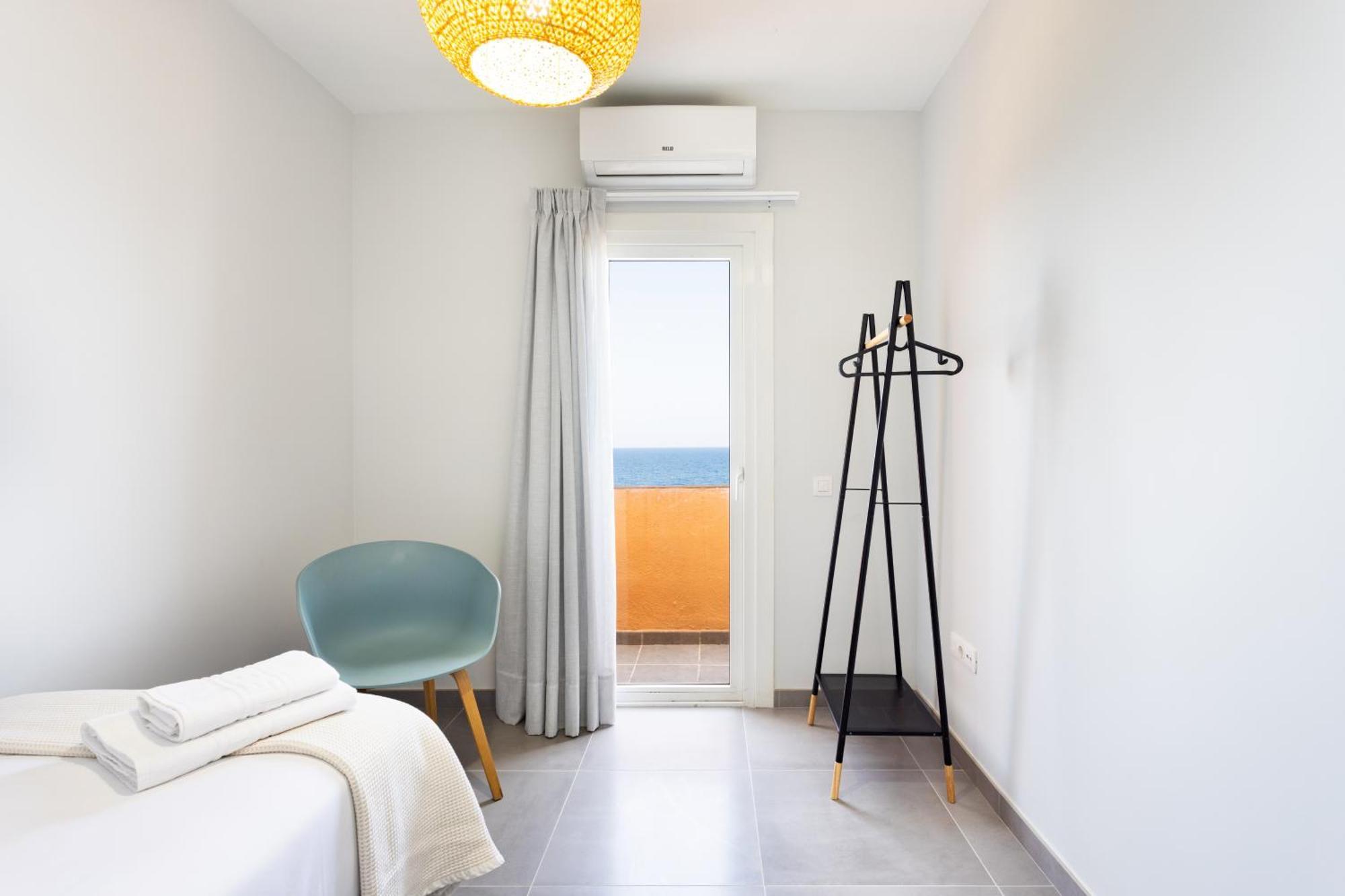 Home2Book Stunning Sea Front Caletillas, Pool カンデラリア エクステリア 写真