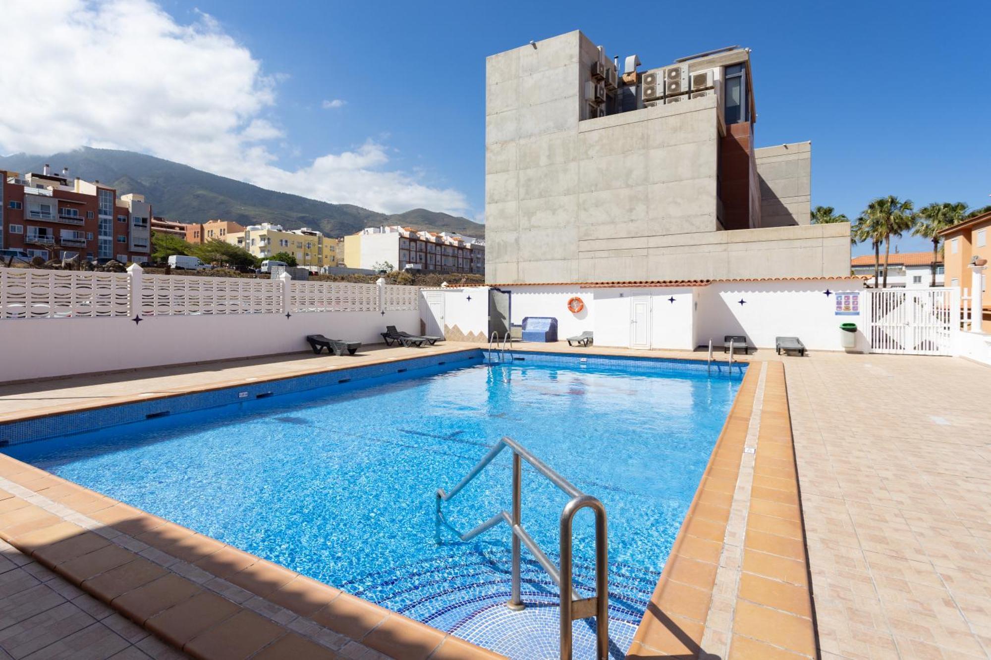 Home2Book Stunning Sea Front Caletillas, Pool カンデラリア エクステリア 写真